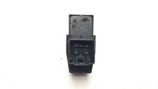 Recambio de mando elevalunas trasero derecho para volvo s40 berlina 1995-2005 1.8i referencia OEM IAM 30889759  