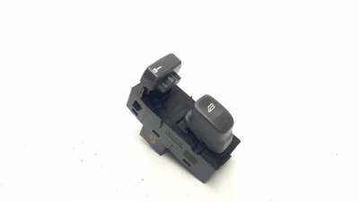 Recambio de mando elevalunas delantero derecho para volvo s40 berlina 1995-2005 1.8i referencia OEM IAM 30889753  