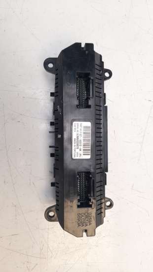 Recambio de mando climatizador para ford focus 2018- 1.0 ecoboost cat referencia OEM IAM 1886405   2
