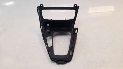 Recambio de moldura para ford focus 2018- 1.0 ecoboost cat referencia OEM IAM F1EBA044H83A  