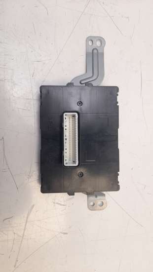 Recambio de modulo electronico para suzuki vitara 2015- 1.4 16v cat referencia OEM IAM 3953086R00 3953054P0  2