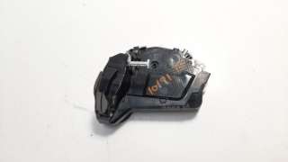 Recambio de cerradura puerta trasera izquierda para toyota yaris 2014-2017 hsd active referencia OEM IAM 690600D310  
