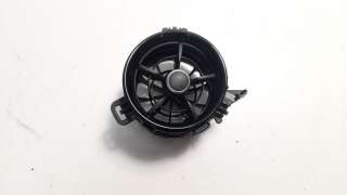 Recambio de rejilla aireadora para toyota yaris 2014-2017 hsd active referencia OEM IAM 5556862280  