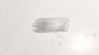 Recambio de piloto lateral derecho para toyota yaris 2014-2017 hsd active referencia OEM IAM 8125002030  