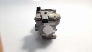 Recambio de compresor aire acondicionado para toyota yaris 2014-2017 hsd active referencia OEM IAM 0422001350   2