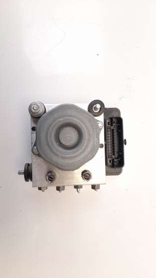 Recambio de abs para renault twingo iii 2014- 0.9 energy referencia OEM IAM 476604765R  