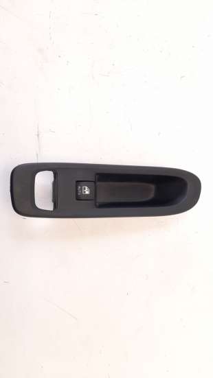 Recambio de mando elevalunas delantero derecho para jeep compass ii 2017- 2.0 m-jet cat referencia OEM IAM P6BZ29LXHAA  