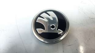 Recambio de tapacubos para skoda superb combi (3v5) 2015- 2.0 tdi referencia OEM IAM 5E0601151  