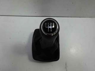 Recambio de pomo palanca cambio para volkswagen polo (9n1) 2001-2005 referencia OEM IAM POMOPOLO POM40108 
