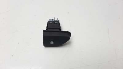 Recambio de interruptor para renault clio iv 2012- zen referencia OEM IAM 252103678R  