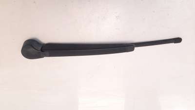 Recambio de brazo limpia trasero para volkswagen polo (6r1) 2009-2014 1.6 tdi referencia OEM IAM 6R6955707B  