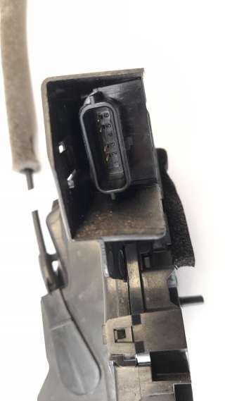 Recambio de cerradura puerta trasera derecha para renault megane iv berlina 5p 2015- referencia OEM IAM 825025227R  