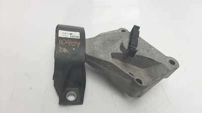 Recambio de soporte motor derecho para dacia sandero 2012- 0.9 tce cat referencia OEM IAM 113752043R  