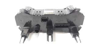 Recambio de mando climatizador para kia stonic (ybcuv) 2017- 1.2 cat referencia OEM IAM 97250H8220SA1   2