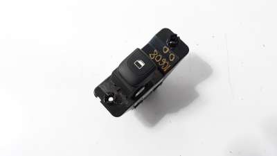 Recambio de mando elevalunas delantero derecho para kia stonic (ybcuv) 2017- 1.2 cat referencia OEM IAM 93950H8000  