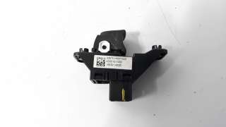 Recambio de mando elevalunas delantero derecho para kia stonic (ybcuv) 2017- 1.2 cat referencia OEM IAM 93950H8000  