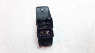 Recambio de mando elevalunas trasero izquierdo para kia stonic (ybcuv) 2017- 1.2 cat referencia OEM IAM 93580H8000WK  