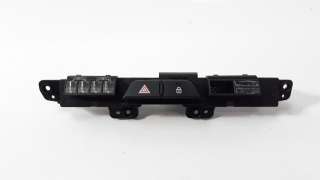 Recambio de warning para kia stonic (ybcuv) 2017- 1.2 cat referencia OEM IAM 93790H8010WK  