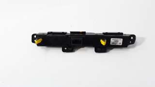 Recambio de warning para kia stonic (ybcuv) 2017- 1.2 cat referencia OEM IAM 93790H8010WK  