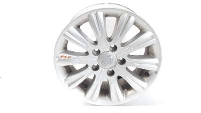 Recambio de llanta para ssangyong rodius 2005- 2.0 td cat referencia OEM IAM 17PULGADAS 4173021600 