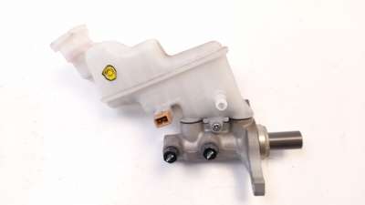 Recambio de bomba freno para kia rio 2011-2016 1.2 cat referencia OEM IAM 585101R200  