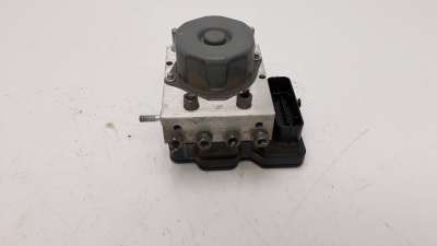 Recambio de abs para renault clio iv 2012- 0.9 referencia OEM IAM 476605492R  