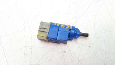 Recambio de interruptor para dacia dokker 2012- 1.5 blue dci diesel fap cat referencia OEM IAM 253255192R  