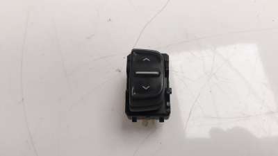 Recambio de mando elevalunas delantero izquierdo para dacia sandero 2012- 1.2 16v cat referencia OEM IAM 254214937R  