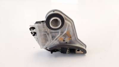 Recambio de cerradura puerta trasera derecha para toyota aygo 2014- 1.0 cat referencia OEM IAM 6905002390  