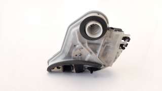 Recambio de cerradura puerta trasera izquierda para toyota aygo 2014- 1.0 cat referencia OEM IAM 6906002390  