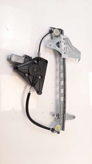 Recambio de elevalunas delantero derecho para toyota aygo 2014- 1.0 cat referencia OEM IAM 698100H031 106075801  2