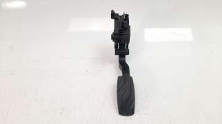 Recambio de potenciometro pedal para renault megane iv berlina 5p 2015- 1.3 tce referencia OEM IAM 180020000R  