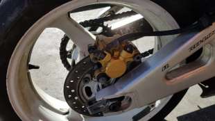 Recambio de pinza de freno trasera derecha para honda cbr 600 f / cbr 600 rr 1987-2012 referencia OEM IAM 43150MEE006  