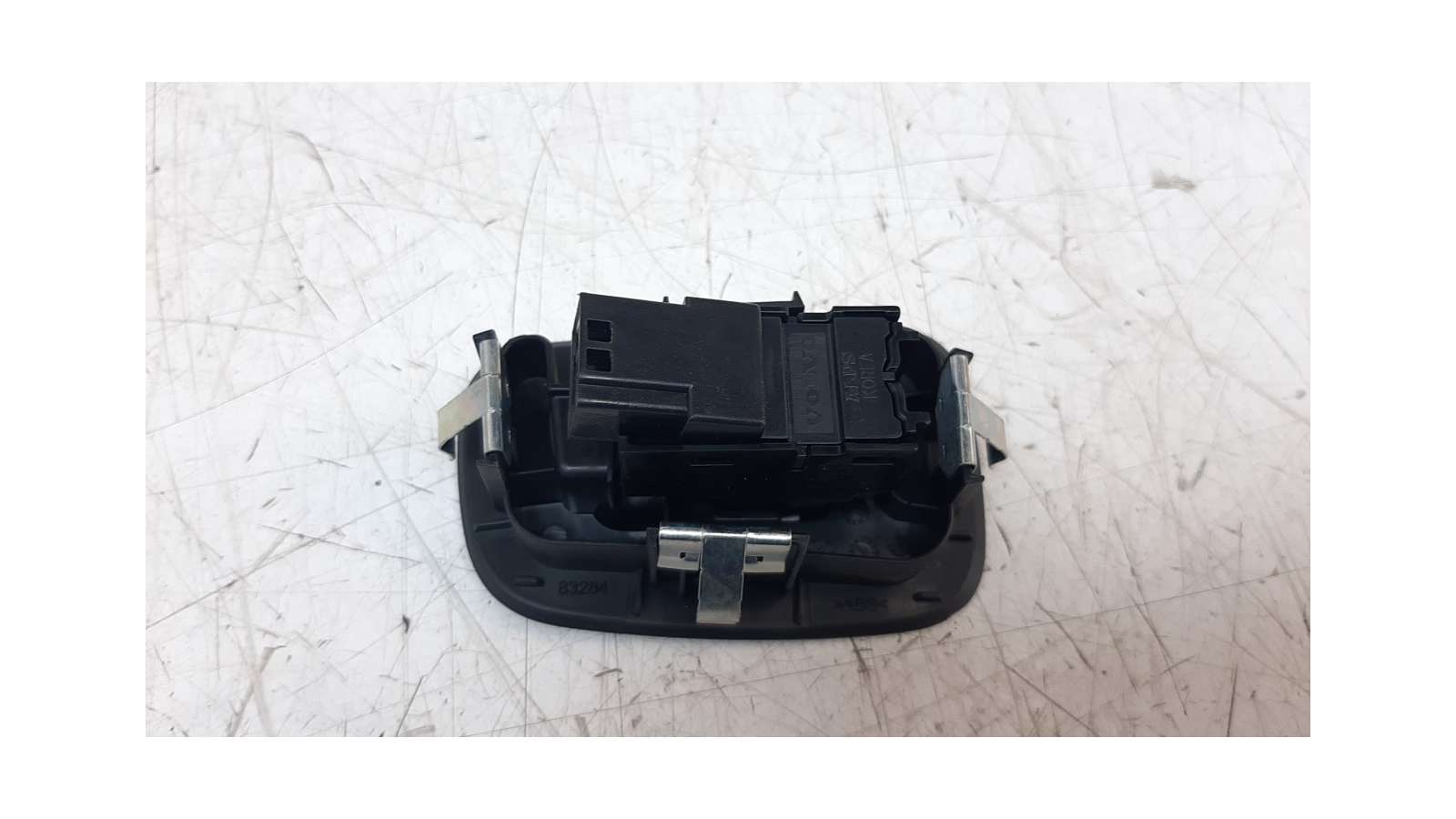 Recambio de mando elevalunas trasero izquierdo para volvo v60 familiar 2018- 2.0 diesel cat referencia OEM IAM 31433408   Recambio de mando elevalunas trasero izquierdo para volvo v60 familiar 2018- 2.0 diesel cat referencia OEM IAM 31433408