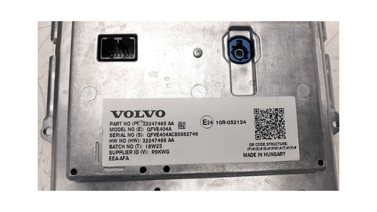 Recambio de sistema navegacion gps para volvo v60 familiar 2018- 2.0 diesel cat referencia OEM IAM 32247465AA 36010535  Recambio de sistema navegacion gps para volvo v60 familiar 2018- 2.0 diesel cat referencia OEM IAM 32247465AA 36010535
