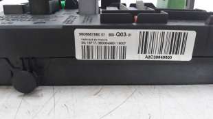 Recambio de caja reles / fusibles para peugeot 308 2013- 1.2 12v e-thp referencia OEM IAM 9806687880 A2C53383165  2
