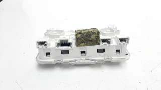 Recambio de luz interior para peugeot 308 2013- 1.2 12v e-thp referencia OEM IAM 96781446PR  