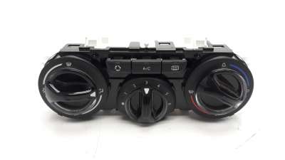 Recambio de mando calefaccion / aire acondicionado para peugeot 208 2012-2019 1.2 16v vti referencia OEM IAM 9819611577  