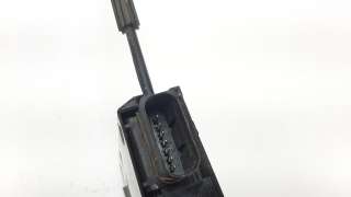 Recambio de cerradura puerta trasera derecha para peugeot 308 2013- 1.2 12v e-thp referencia OEM IAM 9826110980  
