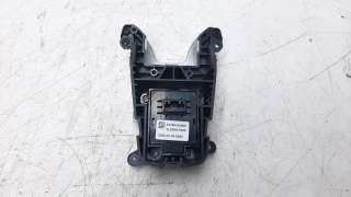 Recambio de palanca freno para hyundai kona 2017- referencia OEM IAM 93766K4000  