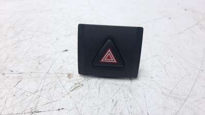 Recambio de warning para hyundai kona 2017- referencia OEM IAM 93790J9000  
