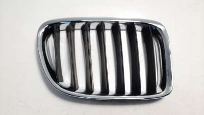 Recambio de rejilla delantera para bmw x1 (e84) 2009-2015 referencia OEM IAM 51112993306 107062404 BM7022023