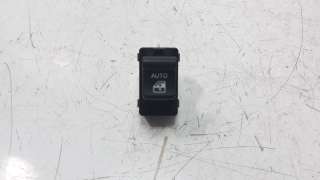 Recambio de mando elevalunas trasero izquierdo para jeep renegade 2014- 1.6 m-jet cat referencia OEM IAM 30170843  