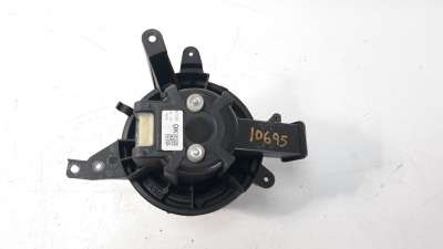 Recambio de ventilador calefaccion para jeep renegade 2014- 1.6 m-jet cat referencia OEM IAM 5T5930100  