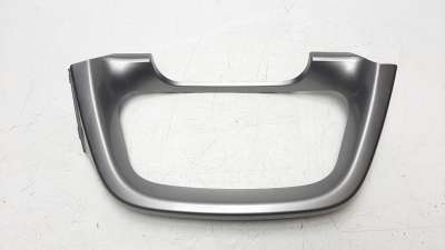Recambio de moldura para toyota rav 4 2012-2019 2.0 d-4d cat referencia OEM IAM 5540442130  