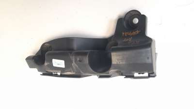 Recambio de moldura para peugeot 308 2013- 1.2 12v e-thp referencia OEM IAM 9677934580  
