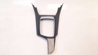 Recambio de moldura para peugeot 308 2013- 1.2 12v e-thp referencia OEM IAM M47478  