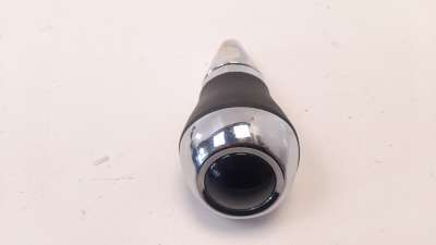 Recambio de pomo palanca cambio para toyota aygo 2014- 1.0 cat referencia OEM IAM 335040H060B1  