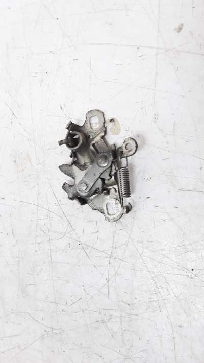 Recambio de cerradura capo para peugeot 208 2012-2019 1.2 12v e-vti referencia OEM IAM 9672502780  
