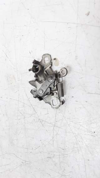 Recambio de cerradura capo para peugeot 208 2012-2019 1.2 12v e-vti referencia OEM IAM 9672502780  
